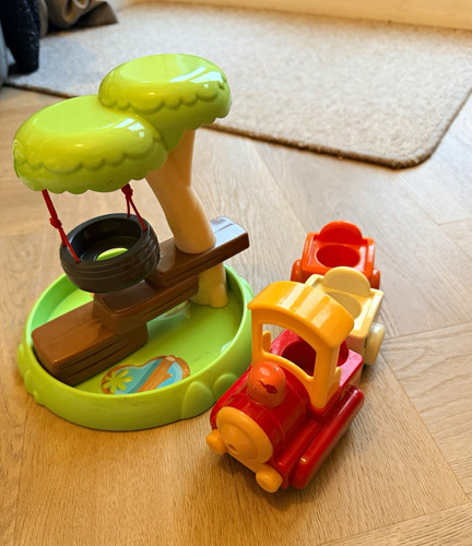 Pre school playset - tree, with