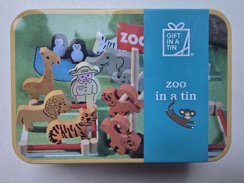 Apples pears zoo a tin - apples,