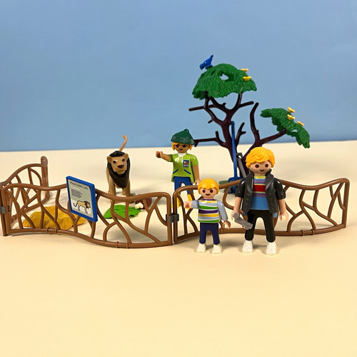 Playmobil lion enclosure zoo - lion,
