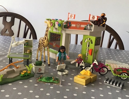 Childrens playmobil family fun - childrens,