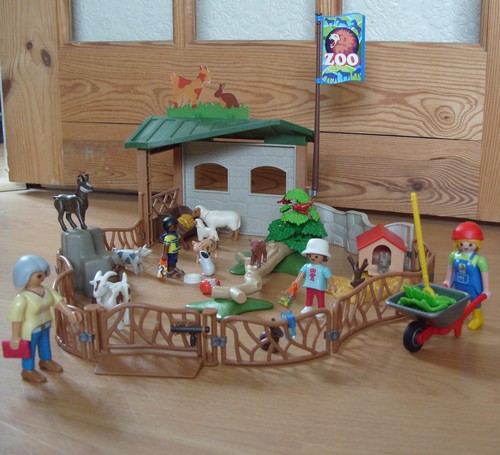 Playmobil 100 complete set - playmobil,