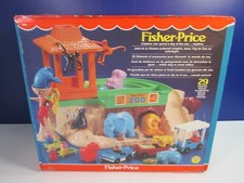 916 vintage FISHER PRICE FP